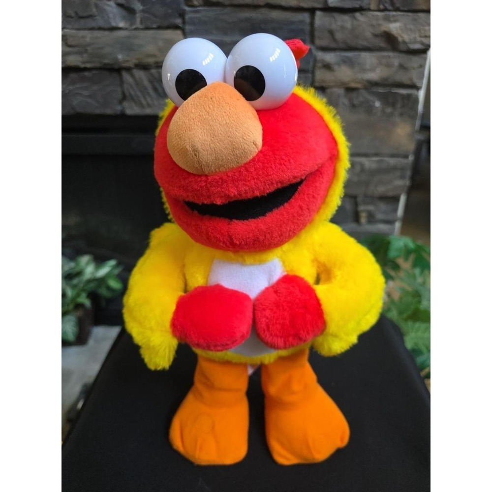 13" Sesame Street Chicken Dance Elmo Animated Singing Chick Easter 2024